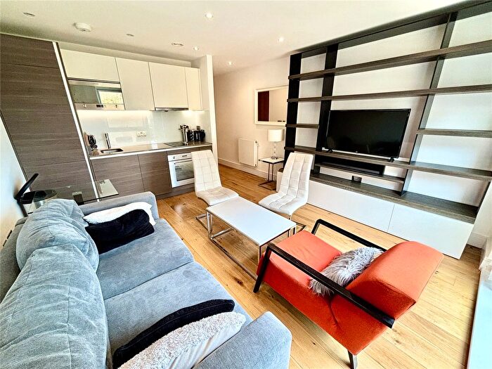 1 Bedroom Flat For Sale In Aldenham House, Colindale, NW9