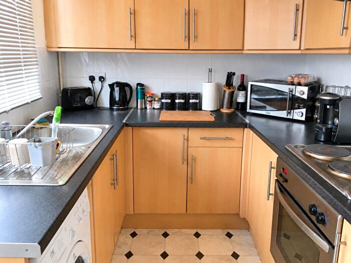 2 Bedroom Semi-Detached House To Rent In Beaufort Way, Rhoose, Barry, CF62