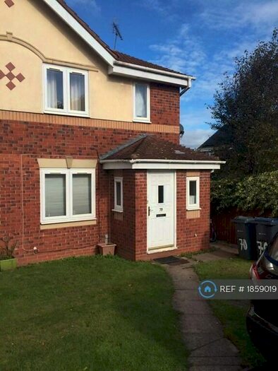 4 Bedroom Semi-Detached House To Rent In Colworth Road, Birmingham, B31