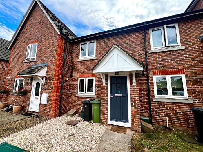 2 Bedroom House To Rent In Willow Brook, Abingdon, OX14