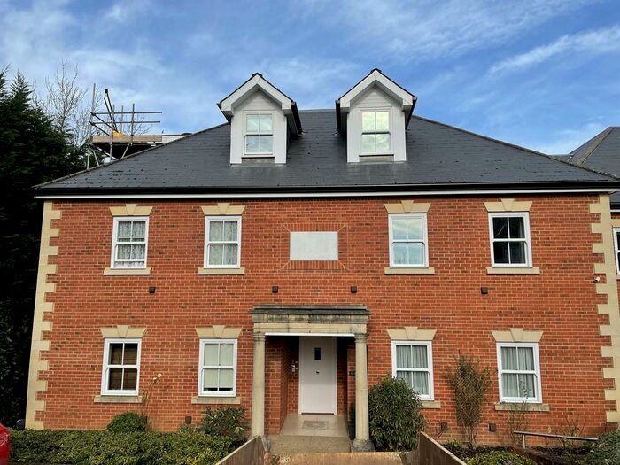 2 Bedroom Apartment To Rent In West Hill, Oxted, RH8