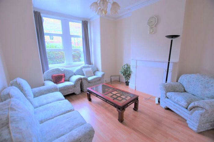 4 Bedroom Terraced House To Rent In Isis Street, Earlsfield, London, SW18