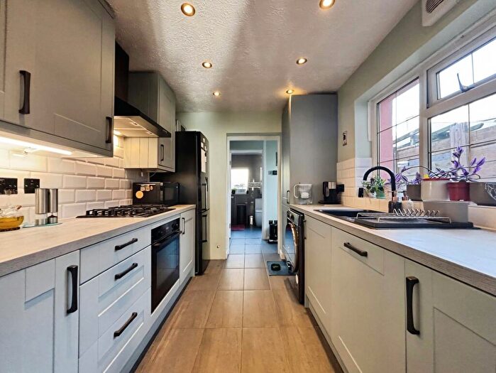 2 Bedroom Terraced House For Sale In Falcon Street, London, E13