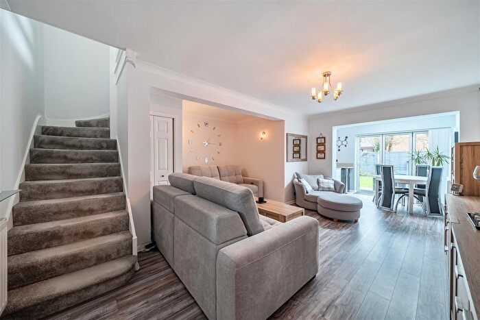 3 Bedroom Terraced House For Sale In Lawrence Drive, Ickenham, UB10