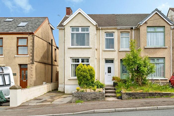 3 Bedroom Semi-Detached House For Sale In Bryn Road, Loughor, Swansea, SA4