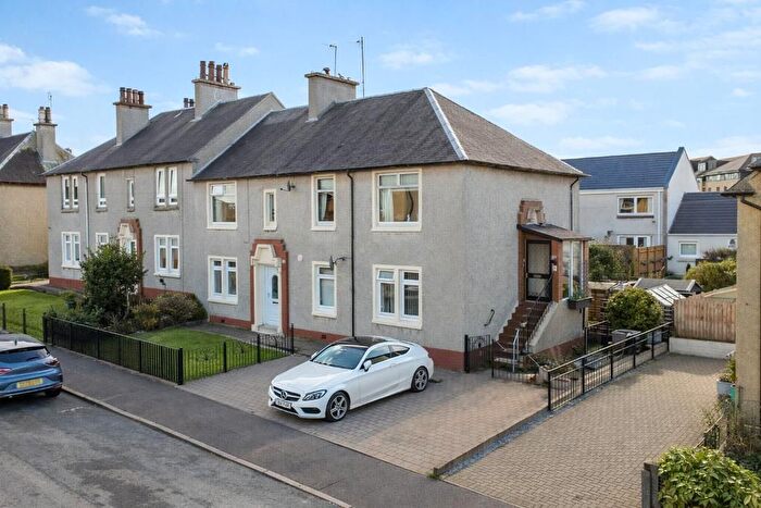 4 Bedroom Flat For Sale In Lee Crescent, Bishopbriggs, G64