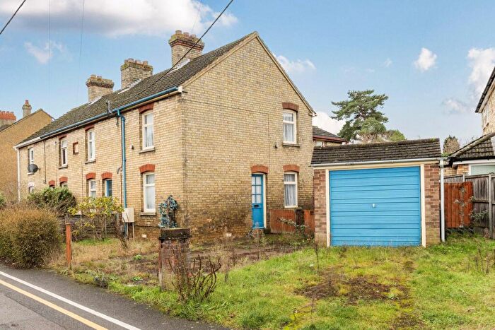 3 Bedroom End Of Terrace House For Sale In Chapel Road, Flitwick, MK45