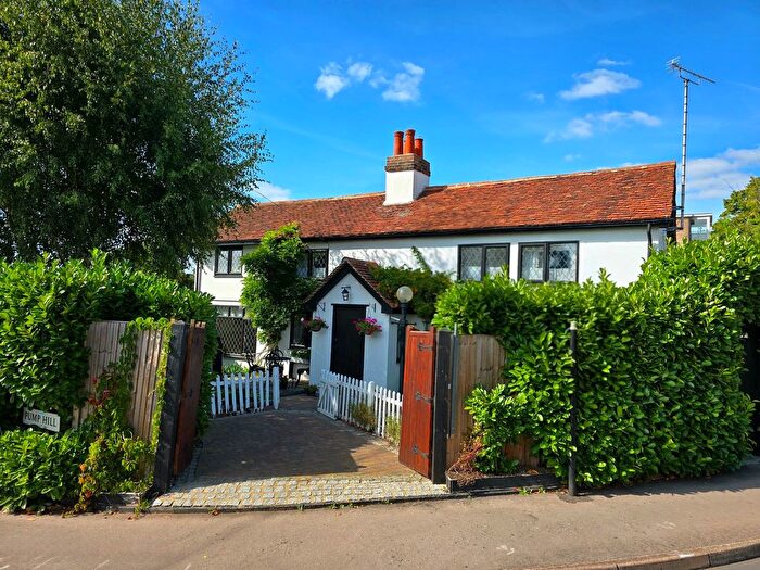 2 Bedroom Property For Sale In Bell Street, Great Baddow, Chelmsford, CM2