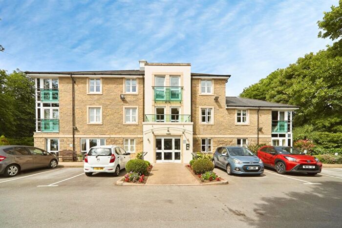 1 Bedroom Apartment For Sale In Highfield Road, Idle, Bradford, BD10
