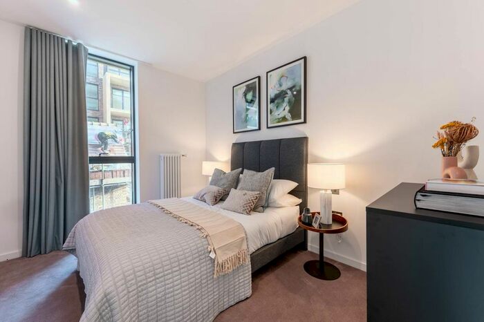 2 Bedroom Flat For Sale In The Brentford Project, Brentford, TW8