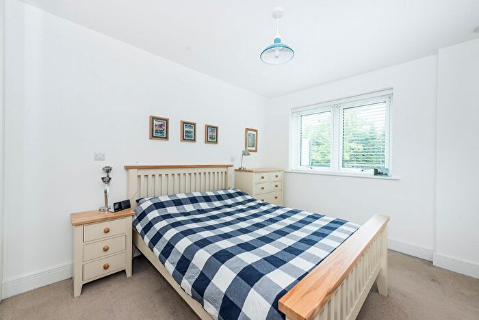 1 Bedroom Flat For Sale In Roehampton Lane, London, SW15