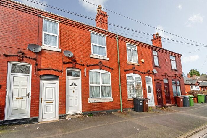 3 Bedroom Terraced House For Sale In Queen Street, Bilston, WV14