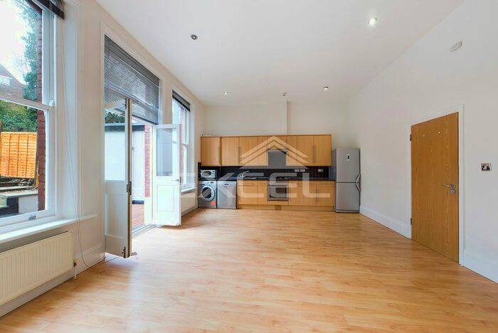 1 Bedroom Flat To Rent In Finchley Road, Hampstead, London, NW3