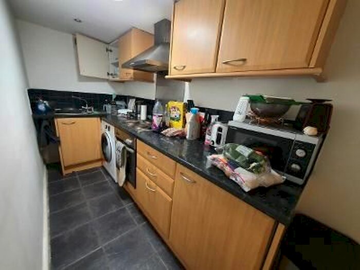 1 Bedroom Flat To Rent In Egerton Rd(Available July ), Fallowfield, M14