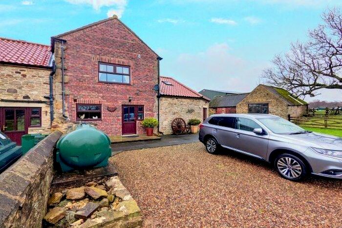 3 Bedroom Barn Conversion To Rent In Low Moor Road, Durham, DH7