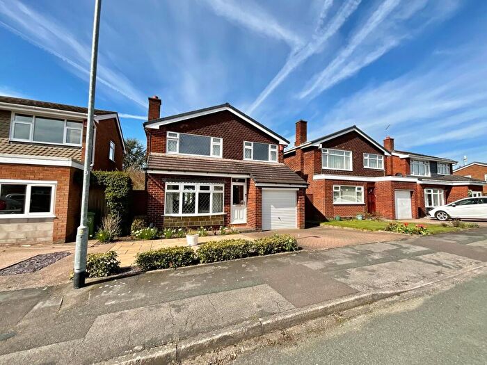 3 Bedroom Detached House For Sale In Wellyards Close, Weston, ST18