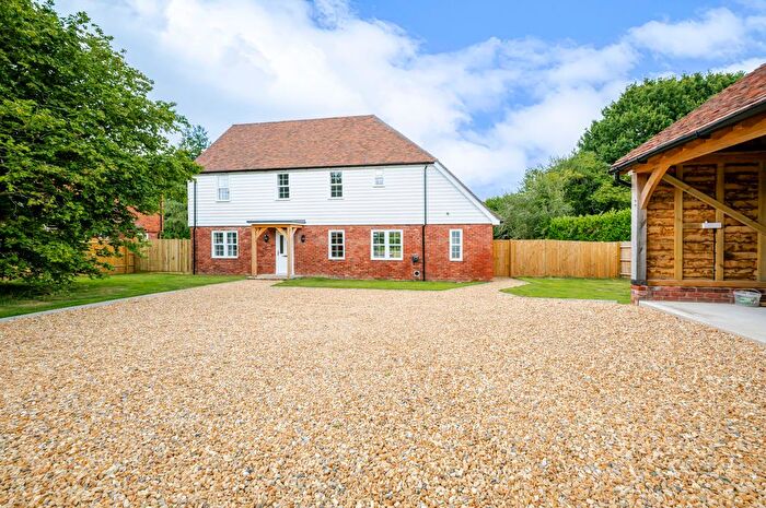 4 Bedroom Detached House For Sale In Framfield Road, Blackboys, TN22