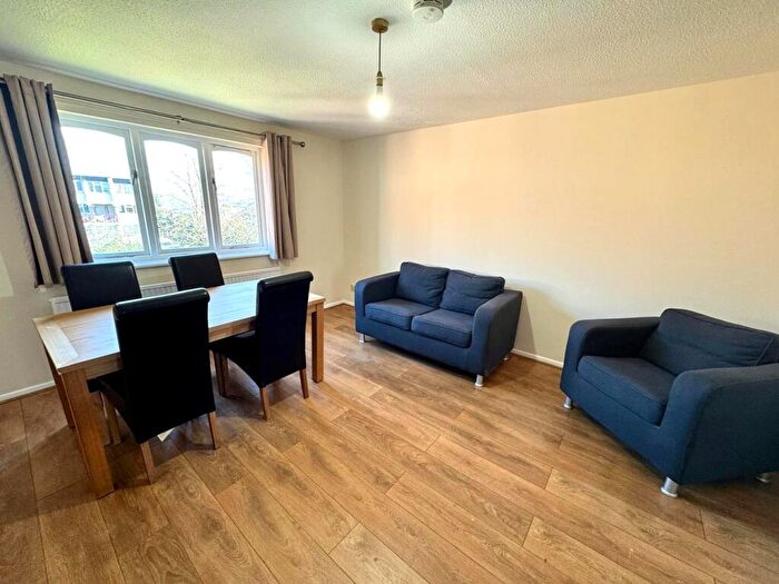 2 Bedroom Flat To Rent In Pempath Place, Wembley, HA9