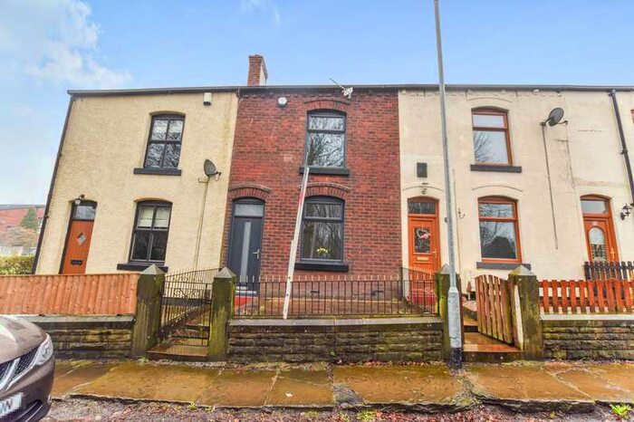 2 Bedroom Property To Rent In Queens Avenue, Bromley Cross, Bolton, BL7
