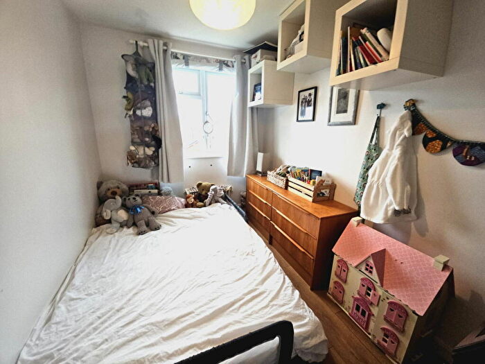 3 Bedroom End Of Terrace House For Sale In High Street, Arlesey, SG15