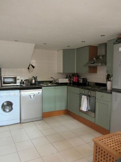 1 Bedroom Flat To Rent In Fordwych Road, London, NW2