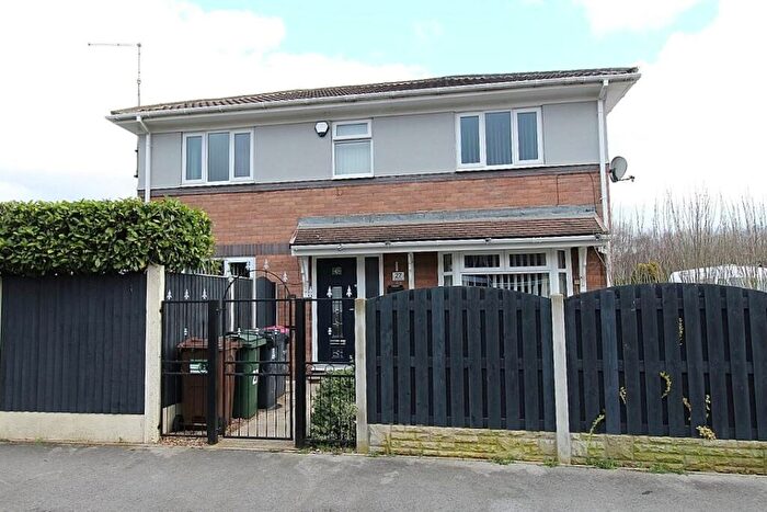 3 Bedroom Detached House For Sale In Lichfield Way, Brinsworth, Rotherham, S60