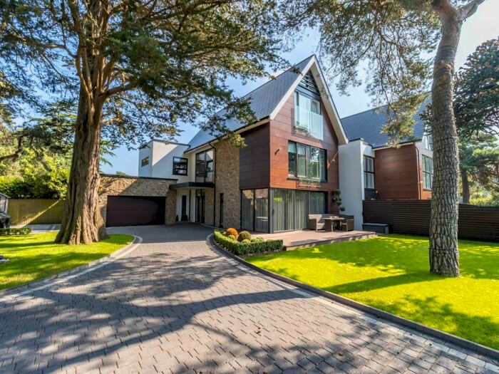 4 Bedroom House To Rent In Moorfields Road, Canford Cliffs, Poole, BH13