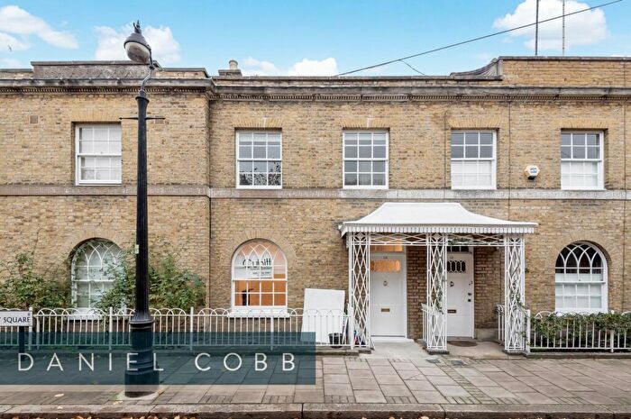 2 Bedroom Terraced House To Rent In Courtenay Square, London, SE11