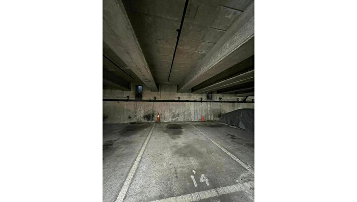 Parking To Rent In Linden Gardens, London, W2