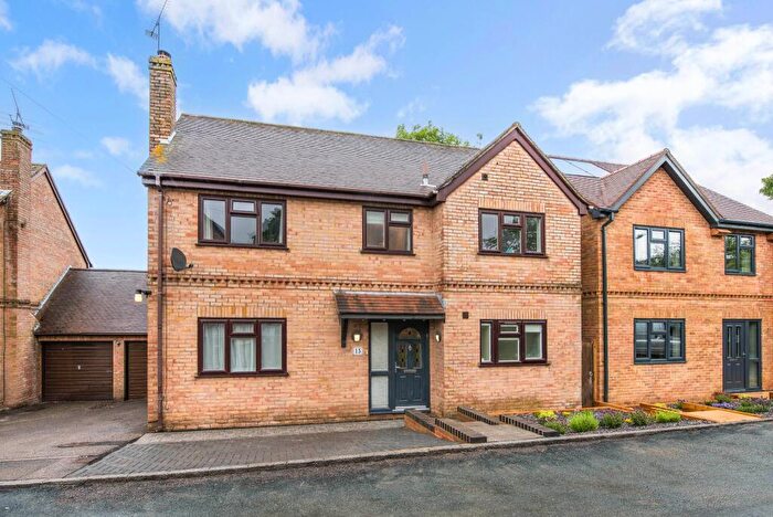 4 Bedroom Detached House For Sale In Bishops Waltham - No Chain, SO32
