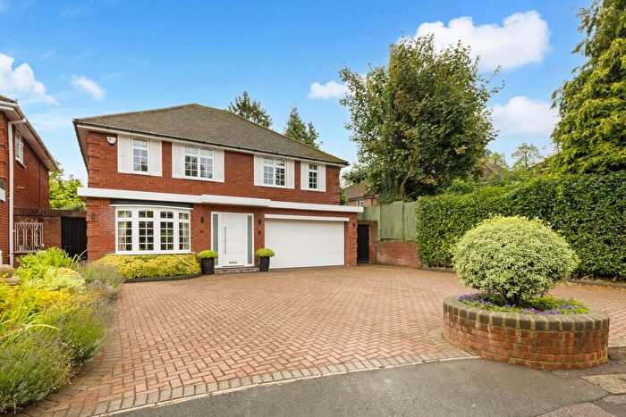 4 Bedroom Detached House For Sale In Georges Mead, Elstree, WD6