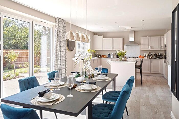 5 Bedroom Detached House For Sale In Bayes Avenue, Coggeshall, Essex, CO6