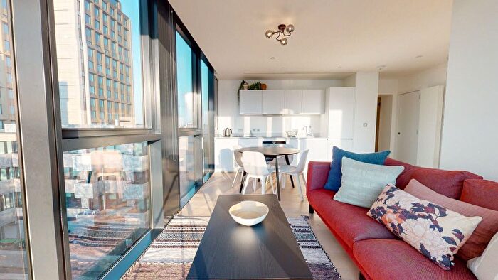 1 Bedroom Flat To Rent In Highgate Hill, London, N19