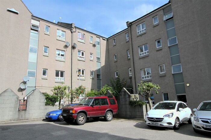 1 Bedroom Flat To Rent In Ashvale Court, City Centre, Aberdeen, AB10