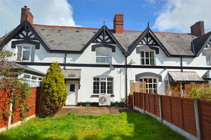 3 Bedroom Terraced House For Sale In Green Terrace, Tregynon, Newtown, Powys, SY16
