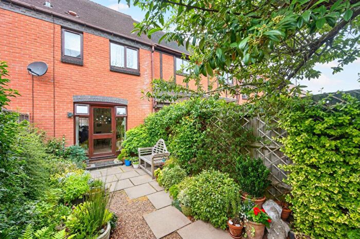 2 Bedroom Terraced House For Sale In Heritage Mews, New Street, Stratford Upon Avon, CV37