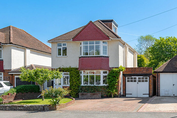 3 Bedroom Detached House For Sale In Coulsdon, Surrey, CR5