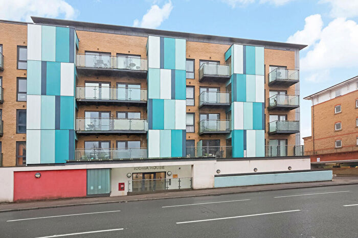 2 Bedroom Flat To Rent In Iconia House, Homesdale Road, Bromley, BR2