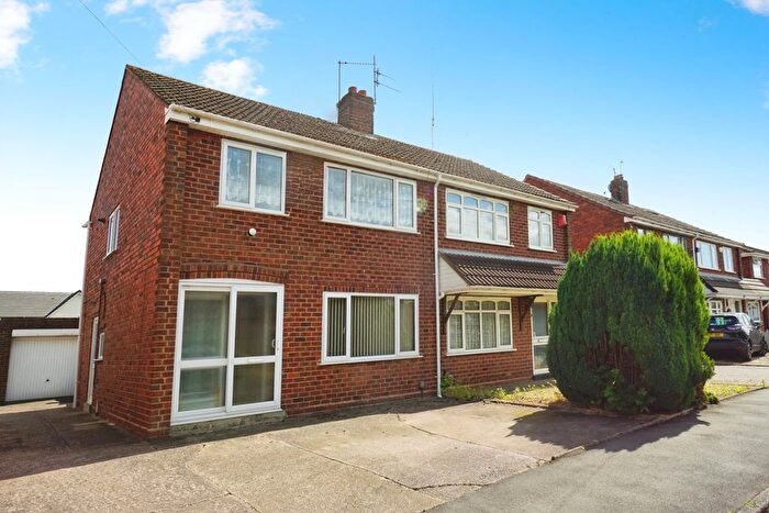 3 Bedroom Semi-Detached House For Sale In Morville Road, Netherton, Dudley, DY2