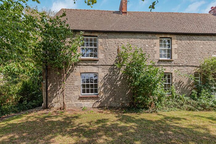 3 Bedroom Cottage To Rent In Tilbury Lane, Oxford, Oxfordshire, OX2