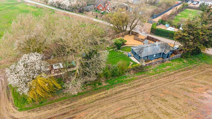 2 Bedroom Detached Bungalow For Sale In Murrow Lane, Murrow, Wisbech, Cambs, PE13