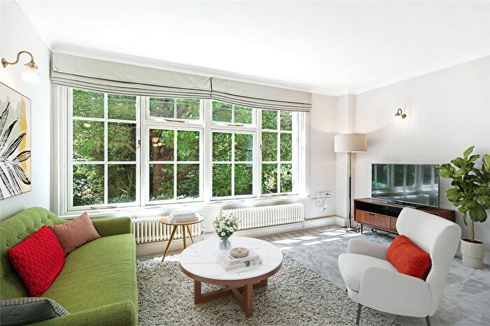 2 Bedroom Flat For Sale In Melbury Road, Holland Park, W14