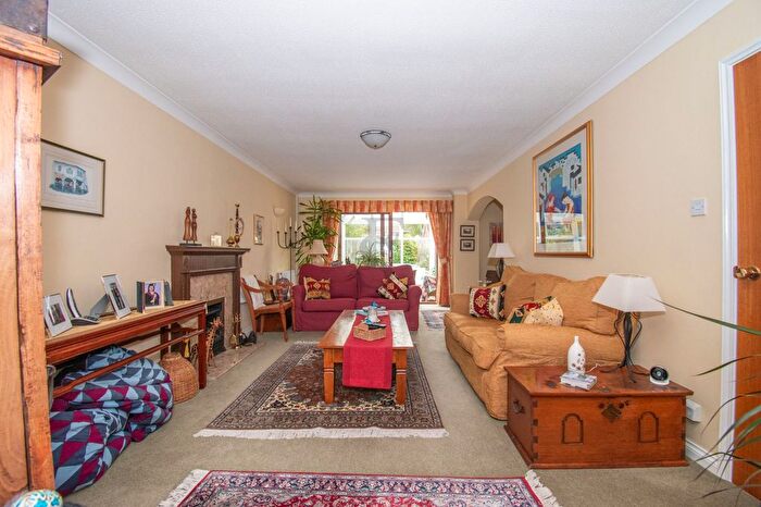 4 Bedroom Detached House For Sale In Shanklin Gardens, Knighton, LE2
