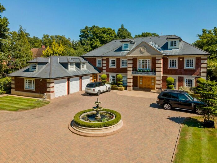 7 Bedroom Detached House To Rent In Pachesham Park, Leatherhead, KT22