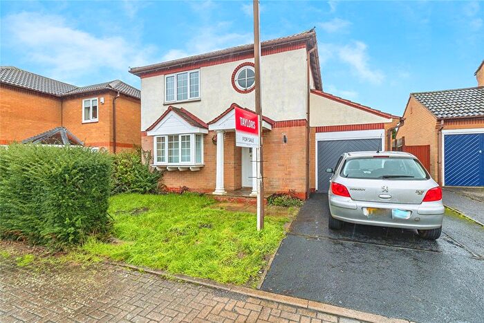 3 Bedroom Detached House For Sale In Eddington Court, Emerson Valley, Milton Keynes, Buckinghamshire, MK4