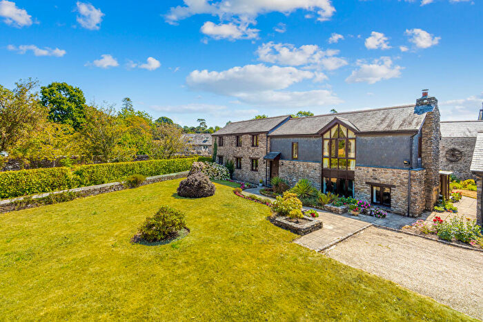 4 Bedroom Detached House For Sale In Ivybridge Road, Ermington, PL21