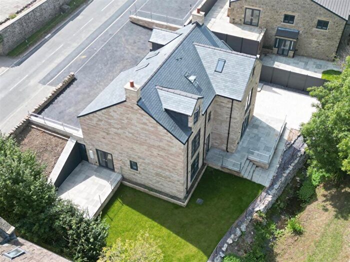 5 Bedroom Detached House For Sale In Tunstall, Richmond, DL10