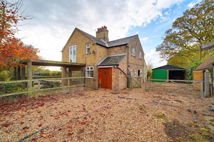 4 Bedroom Detached House To Rent In Woolley Road, Alconbury, PE28