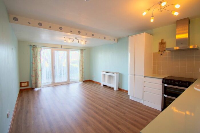 1 Bedroom Flat To Rent In Carthew Court, St. Ives, TR26