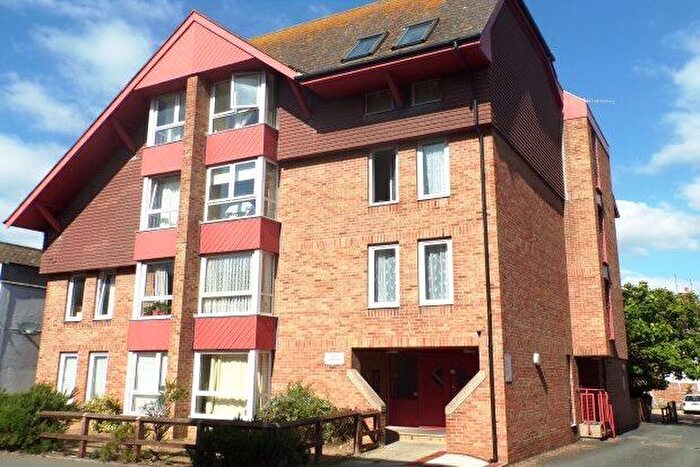 Studio To Rent In Windsor Court, Eastbourne, BN22
